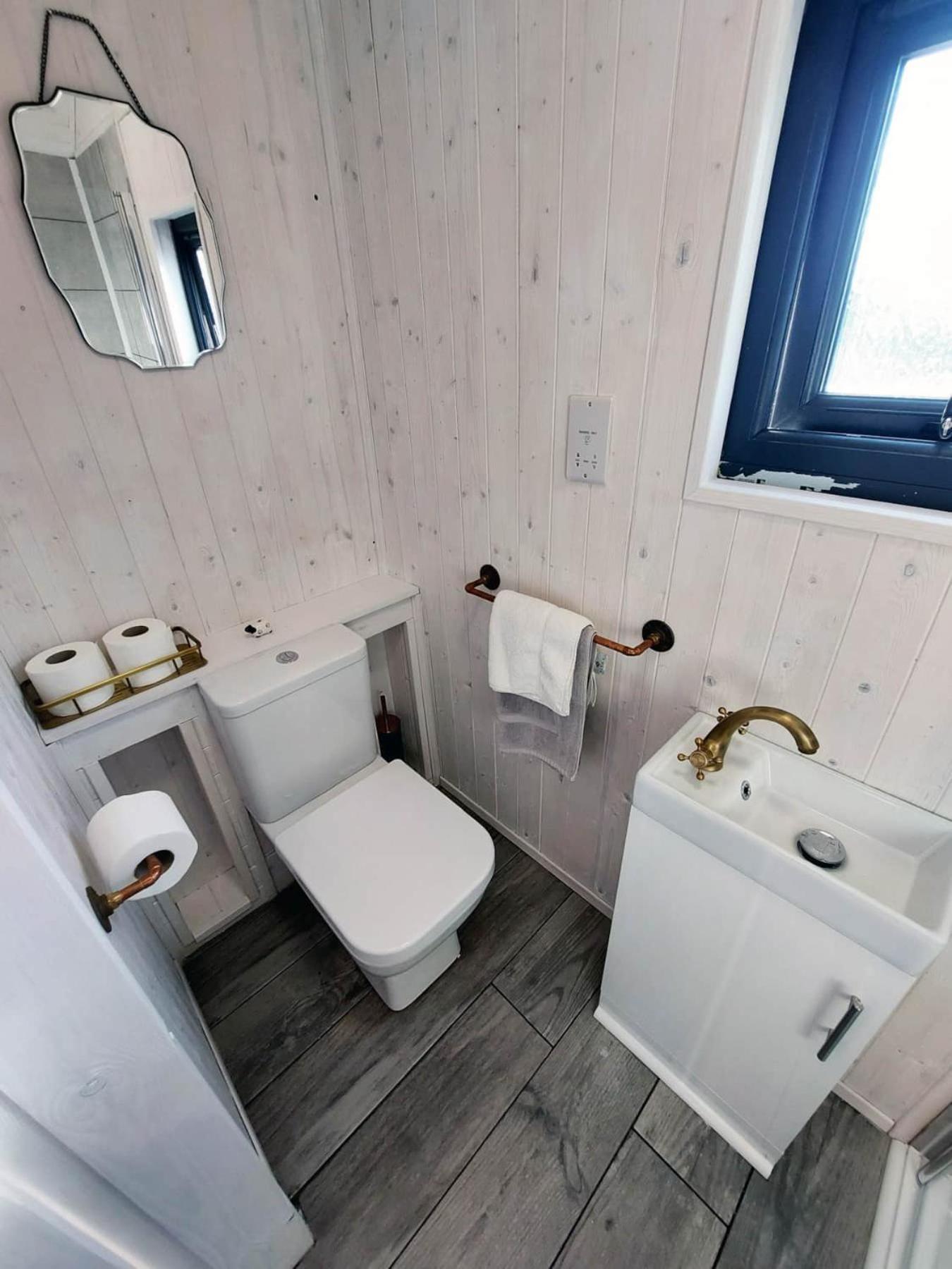 Barnacre Green Cottage - Eco-Friendly Cosy Cottage Moreton  Buitenkant foto