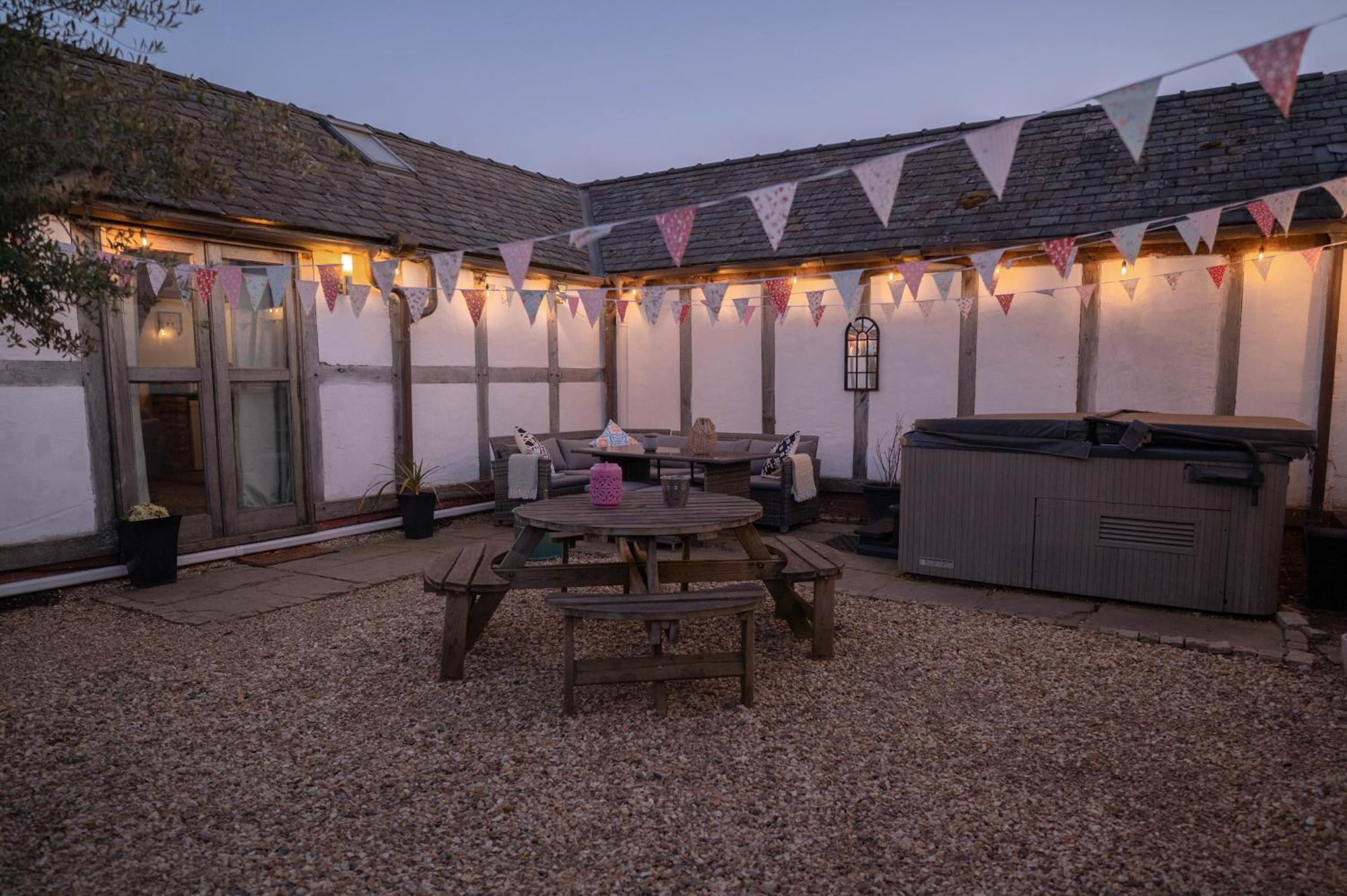 Barnacre Green Cottage - Eco-Friendly Cosy Cottage Moreton  Buitenkant foto